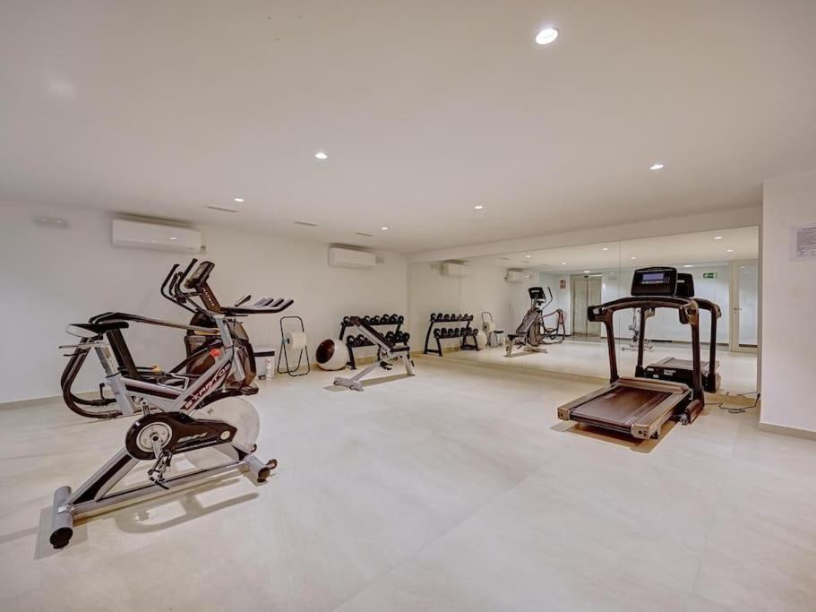 Apartamento Salesianos By Clabao Pamplona Luaran gambar