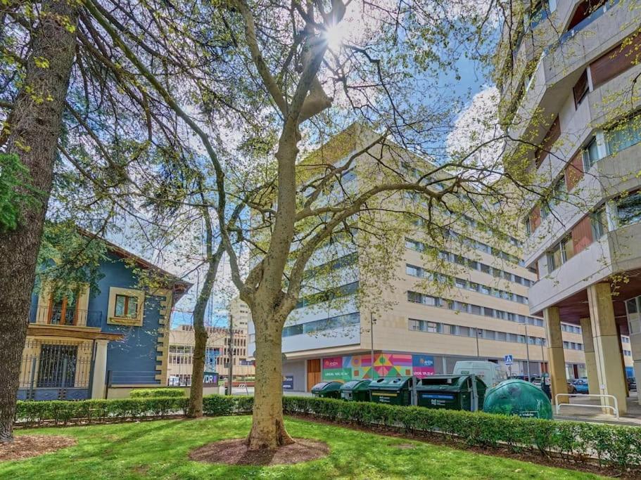 Apartamento Salesianos By Clabao Pamplona Luaran gambar