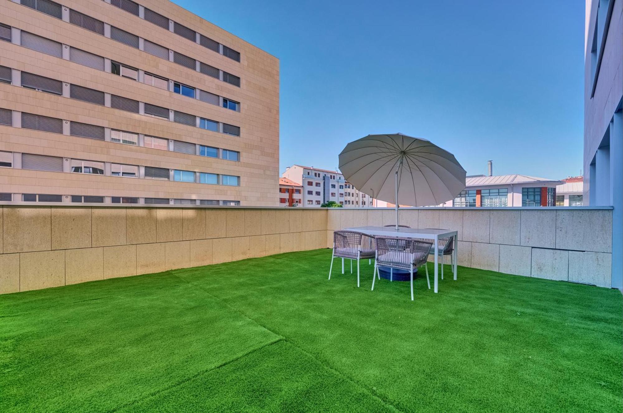 Apartamento Salesianos By Clabao Pamplona Luaran gambar